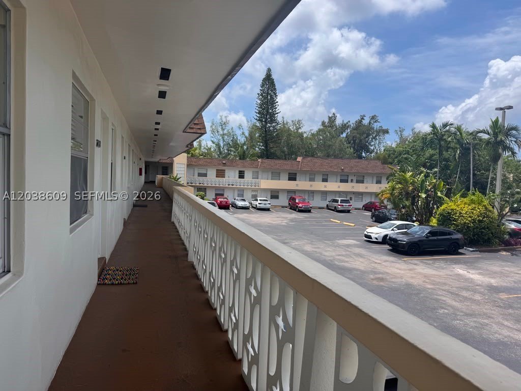 Condo 1BR 1BA - 1860 Venice Park Dr, North Miami, FL