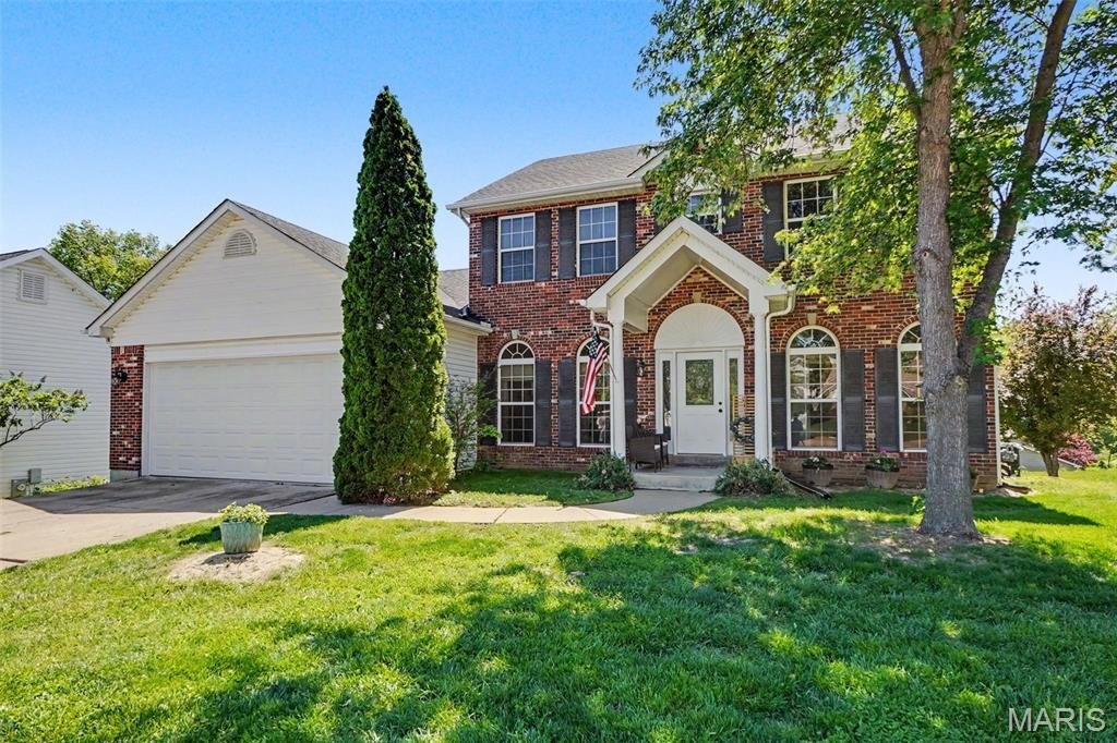Single Family 4BR 3BA - 64 Spring Trail Court, St Charles, MO