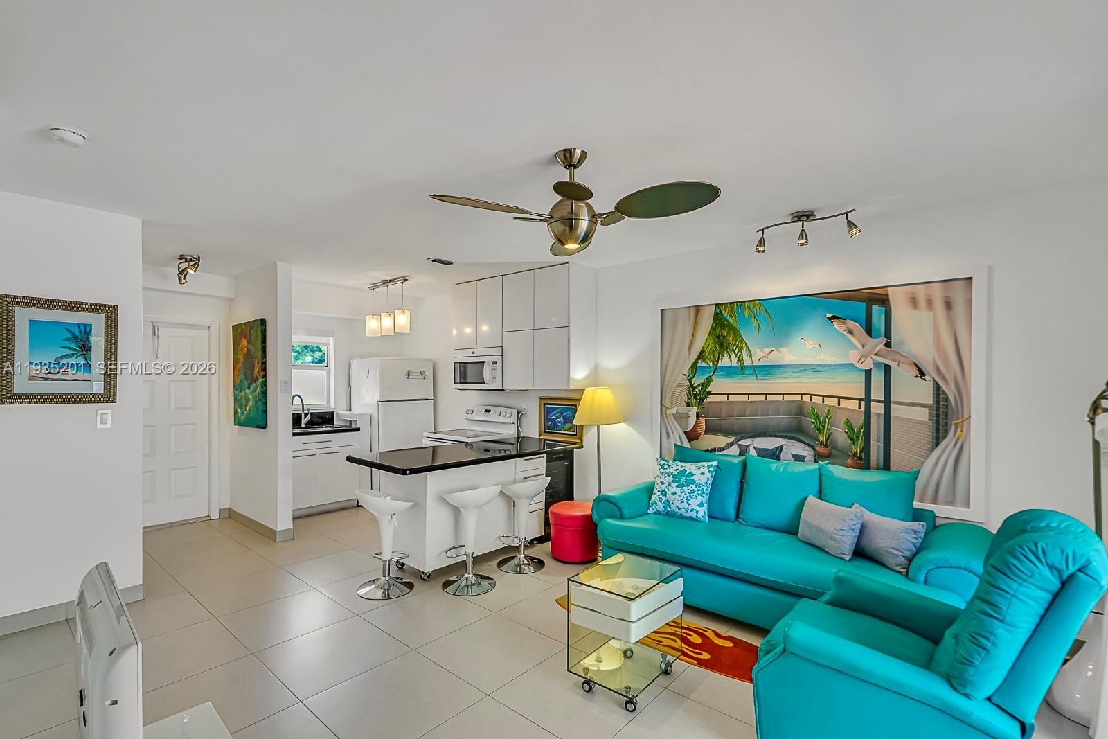 Single Family 2BR 2BA - 798 Crandon Blvd, Key Biscayne, FL