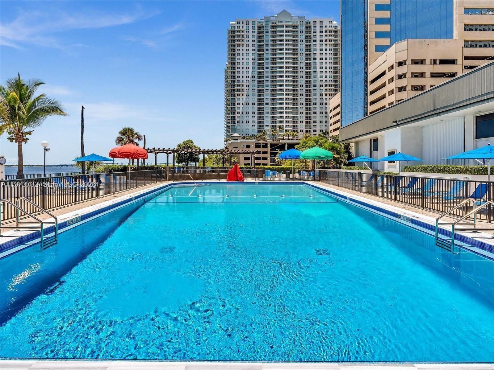 Condo 1BA - 999 Brickell Bay Dr, Miami, FL