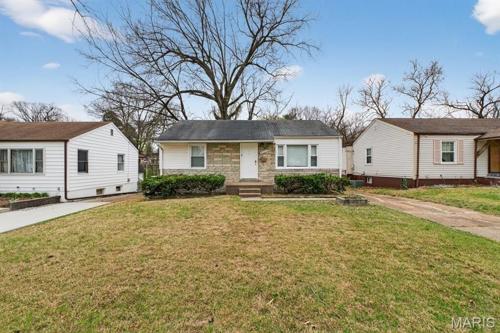 Single Family 2BR 1BA - 8576 Kathlyn Drive, St Louis, MO