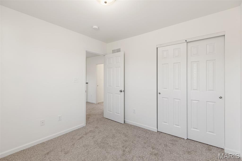Single Family 3BR 3BA - 2303 Heatherfield Drive, Rolla, MO