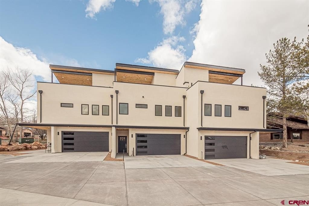 Single Family 3BR 3BA - 2398 Ridge Circle Drive, Grand Junction, CO