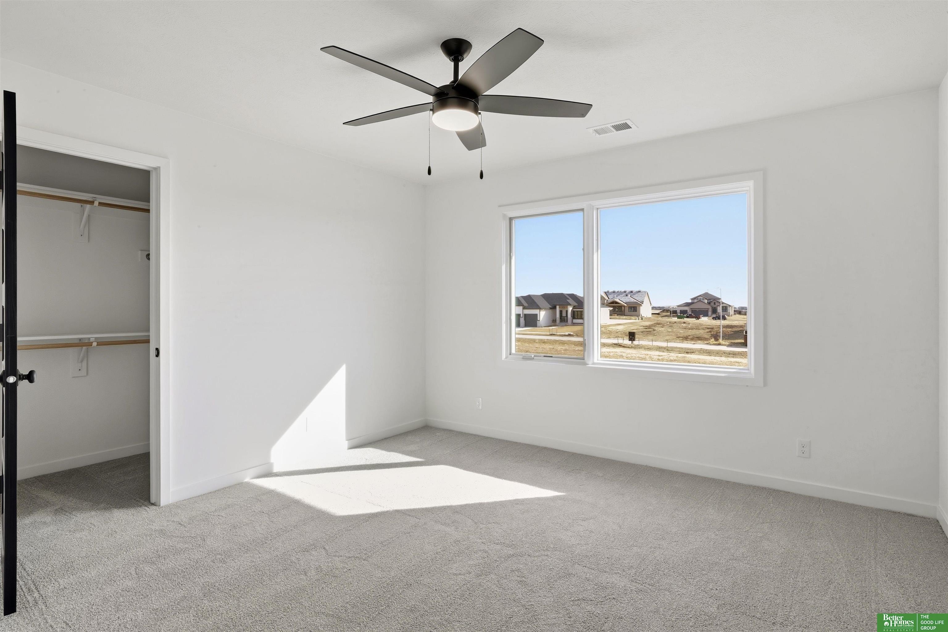 Single Family 5BR 5BA - 21901 Buchanan Parkway, Gretna, NE