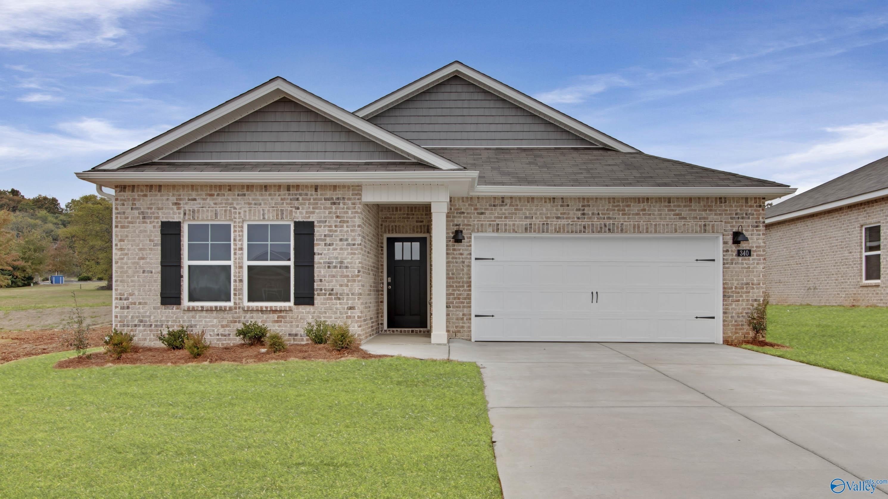 Single Family 5BR 3BA - 340 Ruby Elm Avenue NE, Huntsville, AL