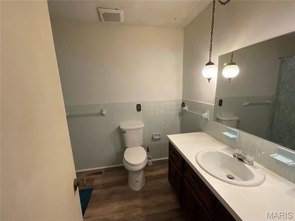 Single Family 3BR 2BA - 363 Harrison Lane, Poplar Bluff, MO
