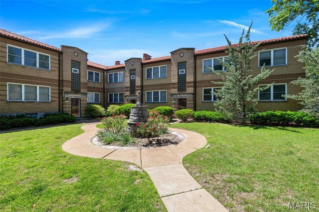 Condo 2BR 1BA - 6600 Devonshire Avenue, St Louis, MO