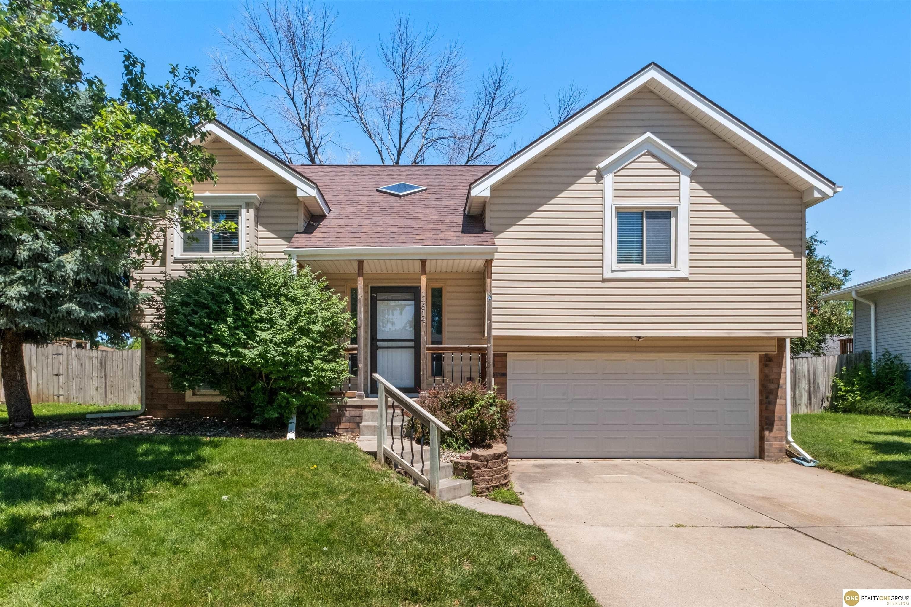 Single Family 3BR 2BA - 14614 Borman Street, Omaha, NE