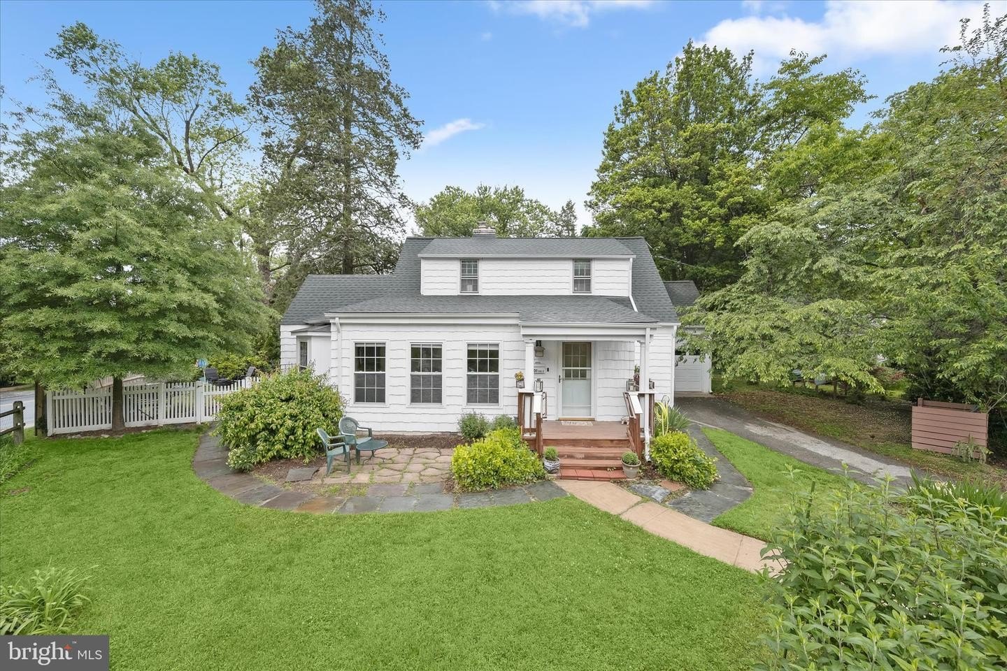 Single Family 4BR 2BA - 301 DALE DR, SILVER SPRING, MD