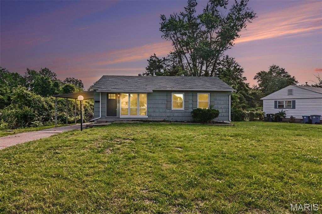 Single Family 3BR 1BA - 9800 Scottdale Drive, St Louis, MO
