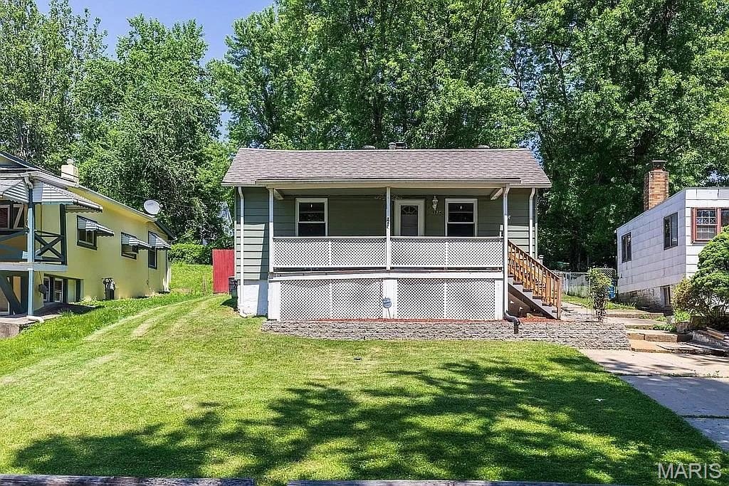Single Family 3BR 1BA - 9934 Valley Drive, St Louis, MO