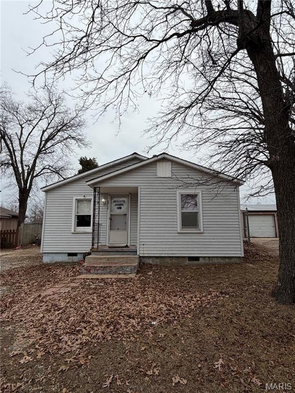 Single Family 2BR 1BA - 2710 Oakmoore Drive, Poplar Bluff, MO