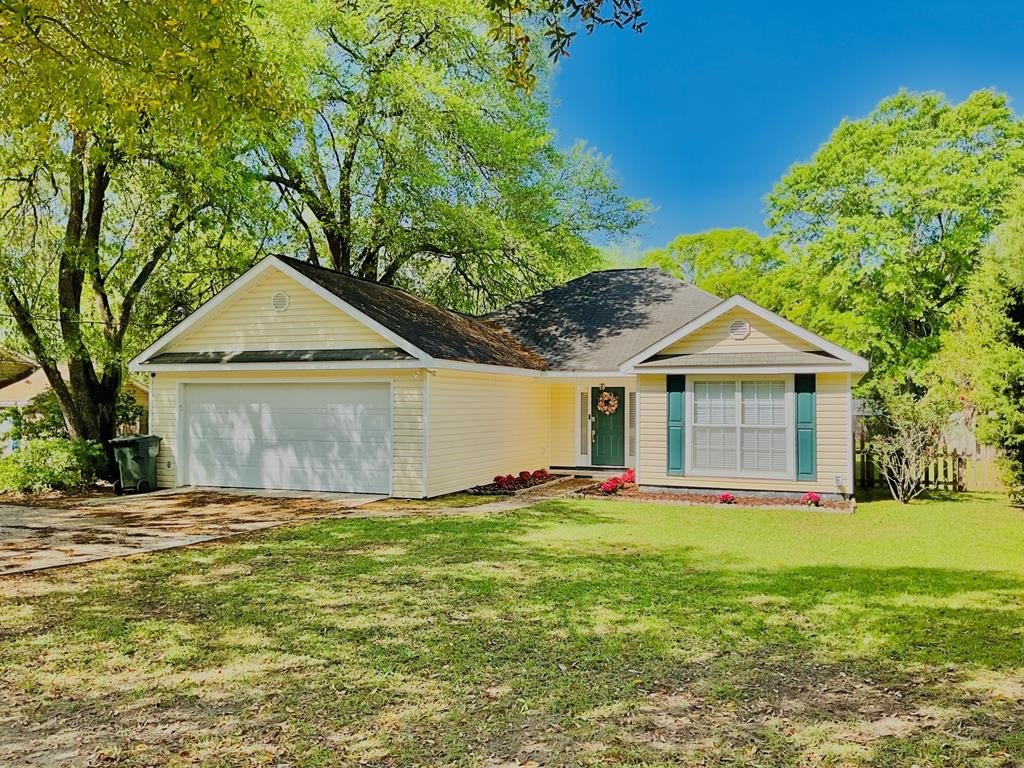 Single Family 3BR 2BA - 351 PARK AVE, Dothan, AL