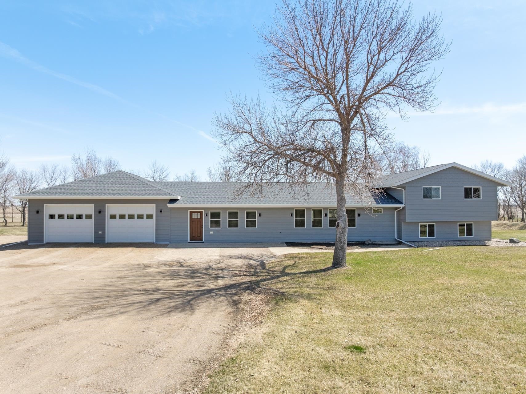 Single Family 3BR 2BA - 9640 County Rd 9, Mohall, ND