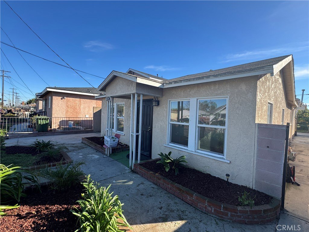 1524 W 223rd  