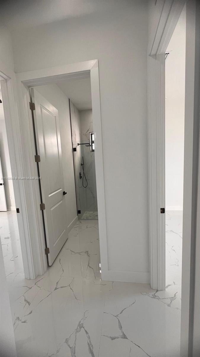 Single Family 3BR 3BA - 2122 NE 14th PL, Cape Coral, FL