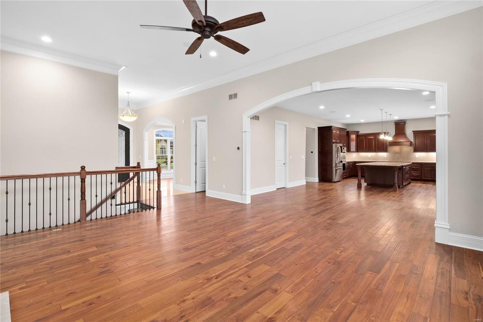 Single Family 4BR 4BA - 753 Silver Buck Lane, Chesterfield, MO