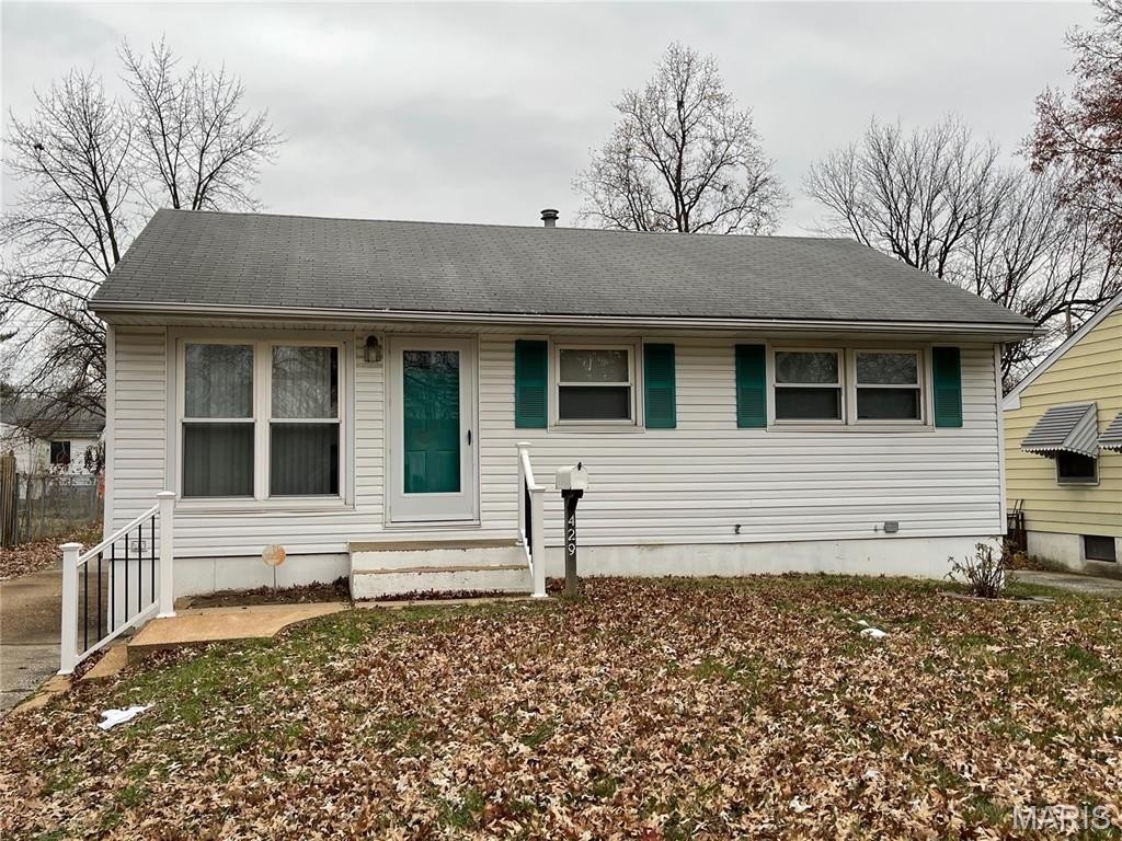 Single Family 3BR 1BA - 429 Shepley Drive, St Louis, MO