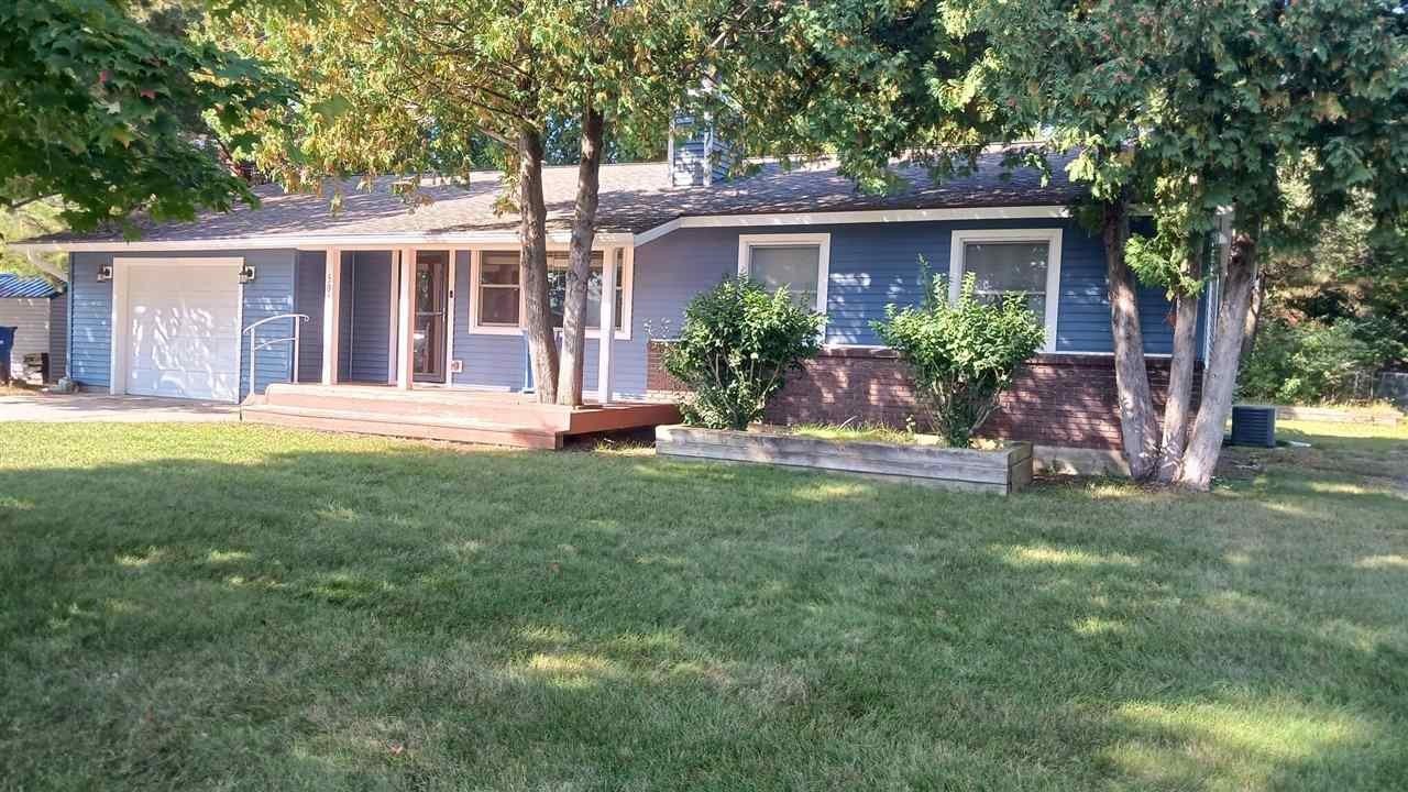 Single Family 3BR 2BA - 501 Green Acres, Bellaire, MI