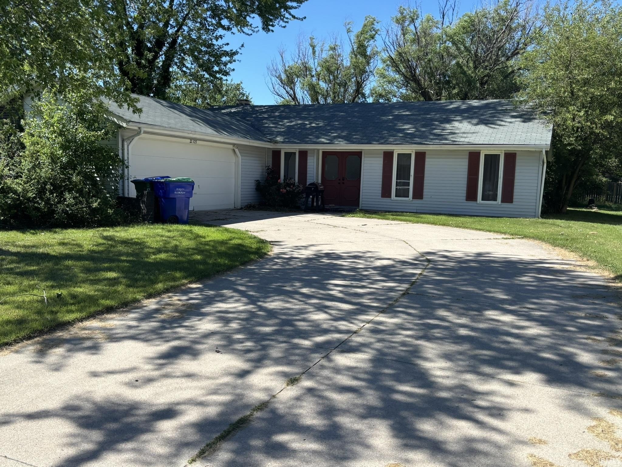Single Family 2BR 2BA - 22109 Ash Street, Woodburn, IN