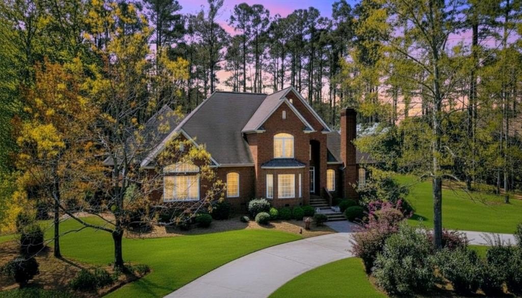 Single Family 4BR 4BA - 306 PARKWOOD ROAD, Greenwood, SC