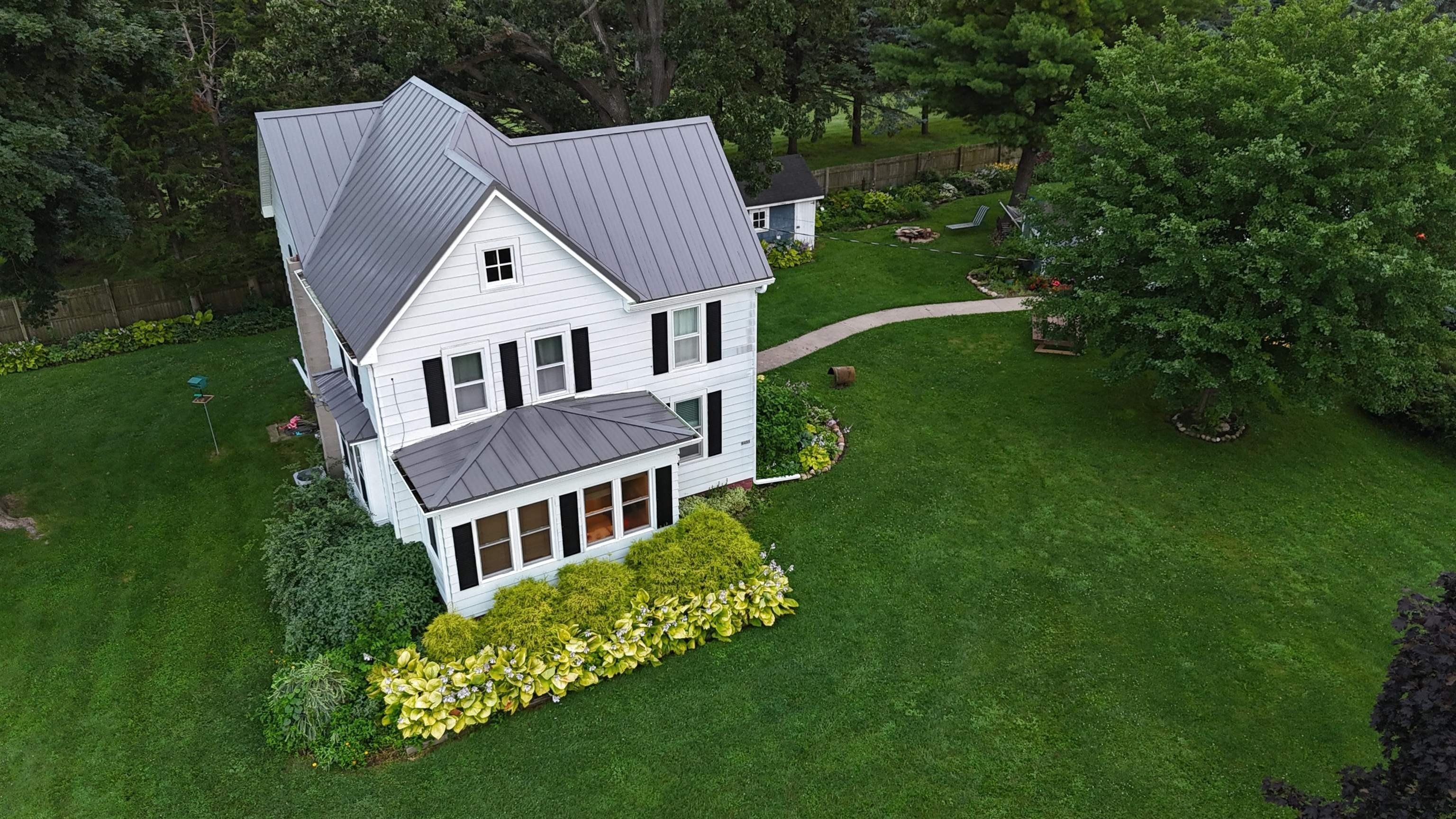 Single Family 3BR 2BA - 6059 Portage Road, DeForest, WI