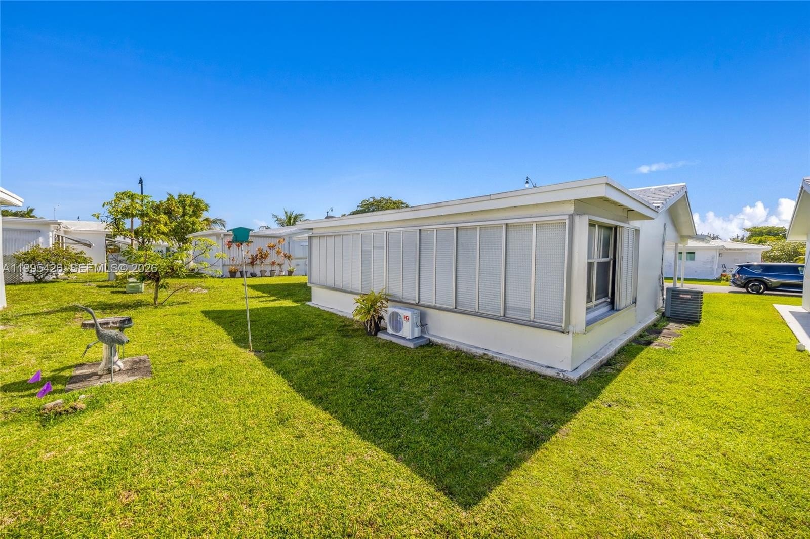 Single Family 3BR 3BA - 2520 NW 2nd Dr, Pompano Beach, FL