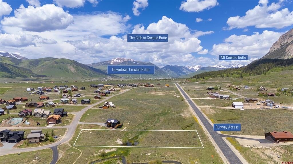 Single Family - 679 S Avion Drive, Crested Butte, CO
