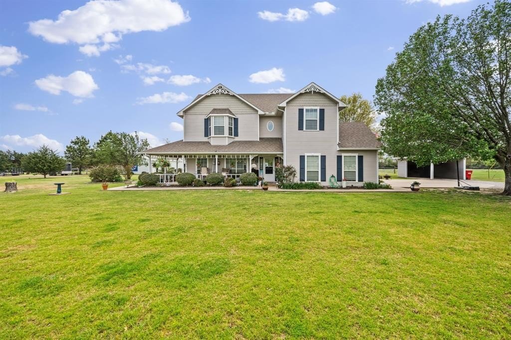Single Family 5BR 3BA - 1880 County Road 2610, Bonham, TX