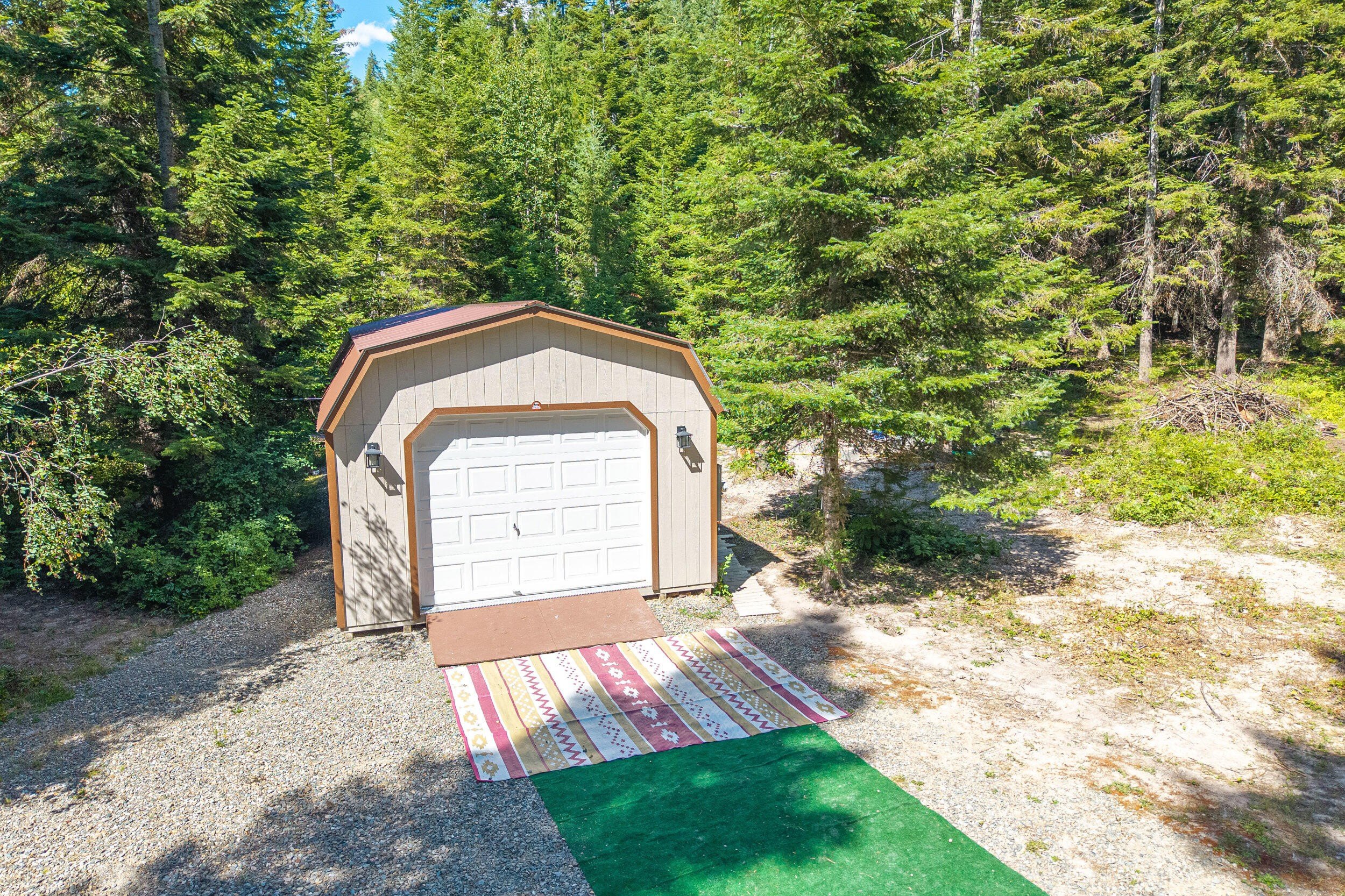 Single Family 2BR 1BA - 28922 LE CLERC RD N, IONE, WA