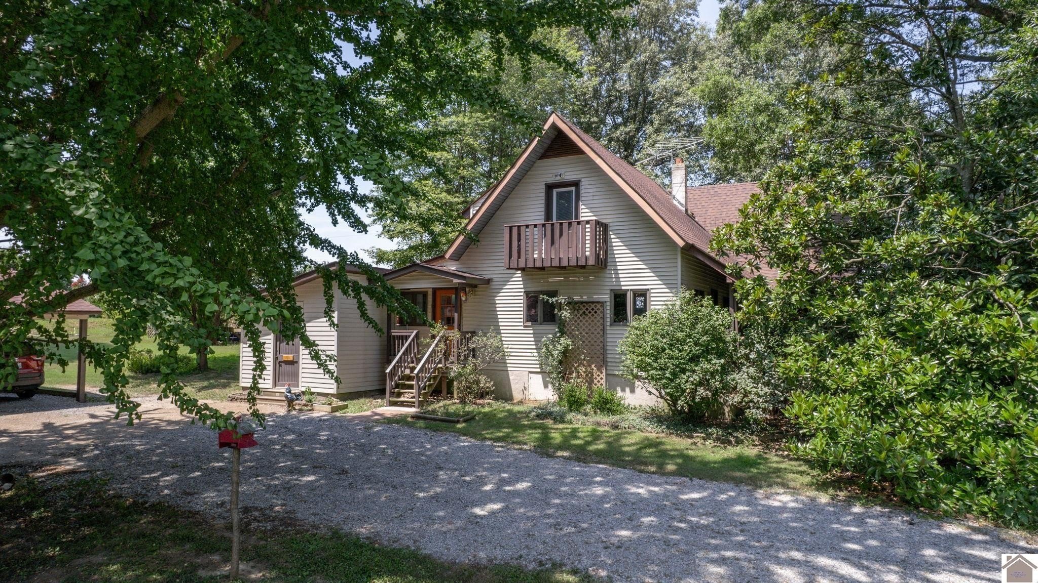 Single Family 4BR 3BA - 2539 Springhill Rd., Clinton, KY