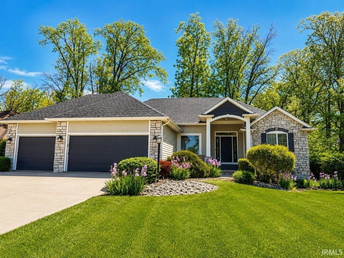 Single Family 5BR 3BA - 6624 Drakes Bay Run, Fort Wayne, IN