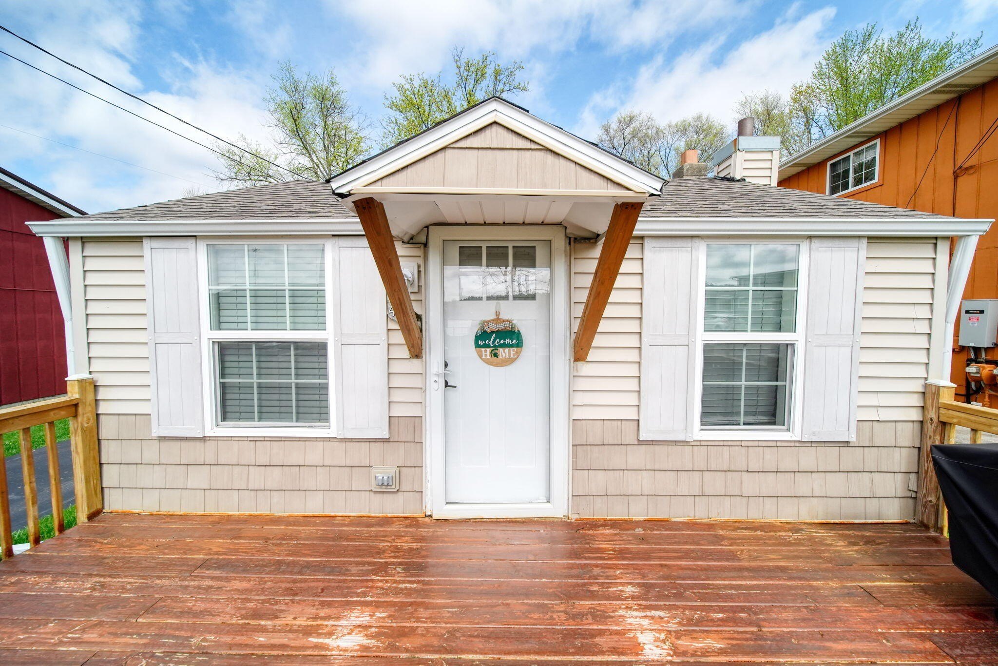 Single Family 1BR 1BA - 4026 Donnely Road, Jackson, MI