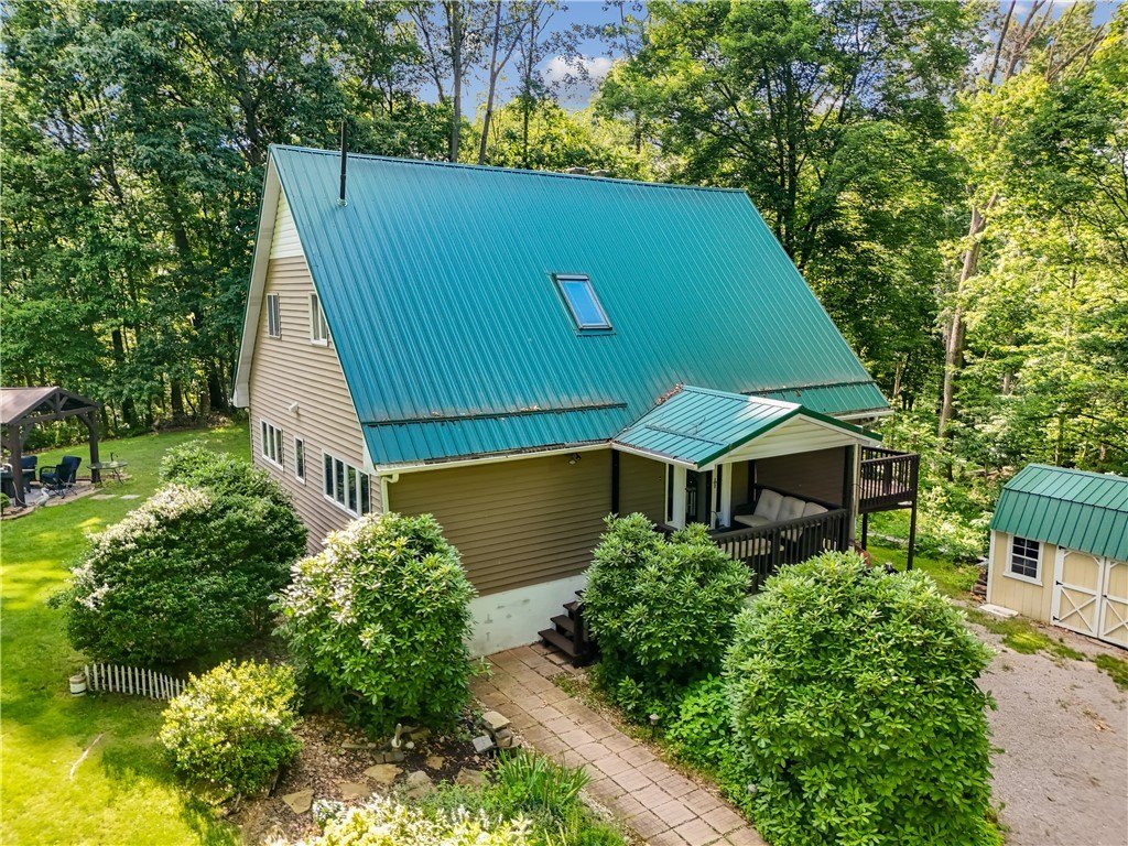 Single Family 4BR 3BA - 32 Woodlawn Dr, South Buffalo Twp, PA