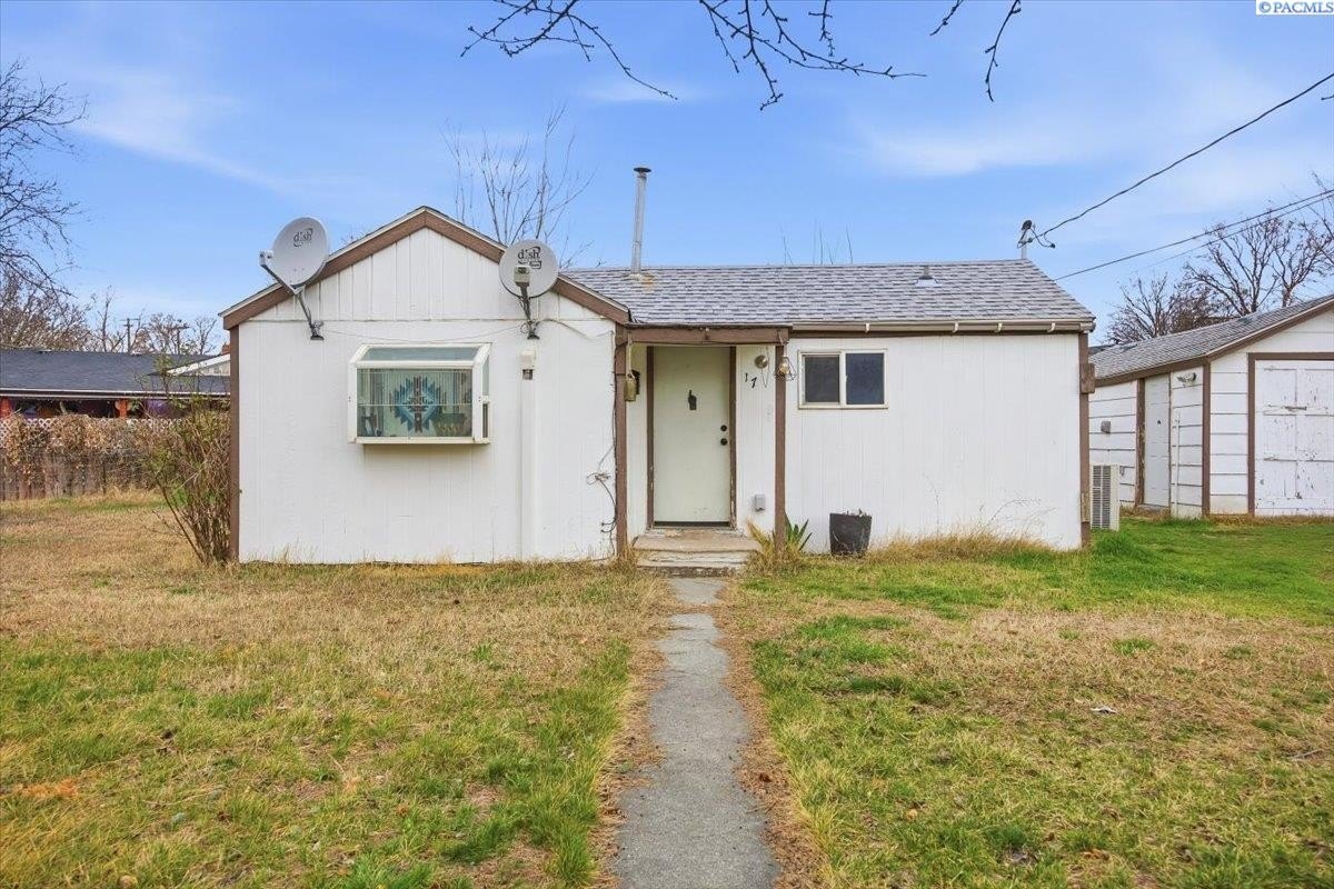 Other 1BR 1BA - 17 E 13th Ave, Kennewick, WA