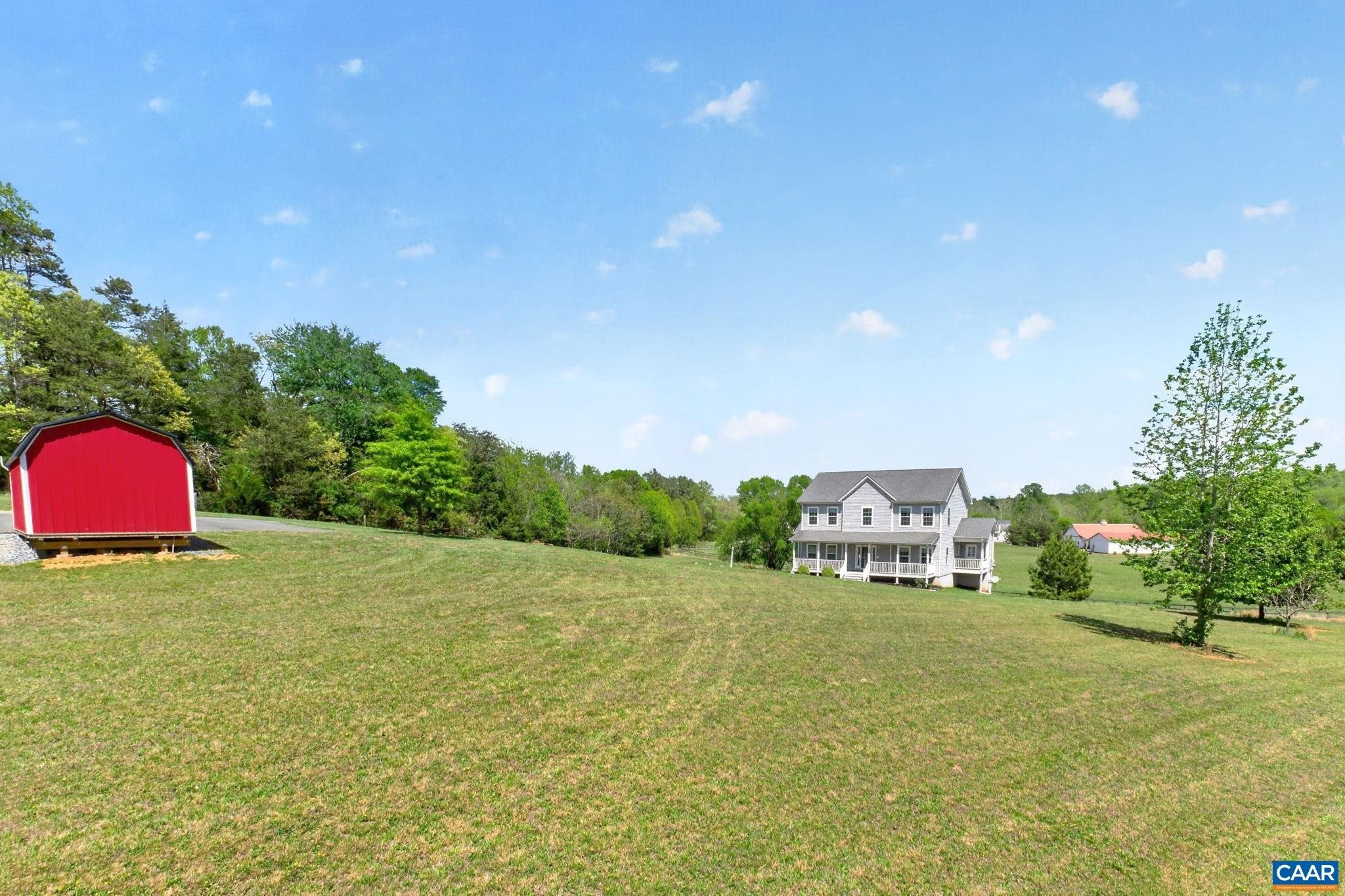 Single Family 4BR 3BA - 742 WHITE HALL RD, KESWICK, VA