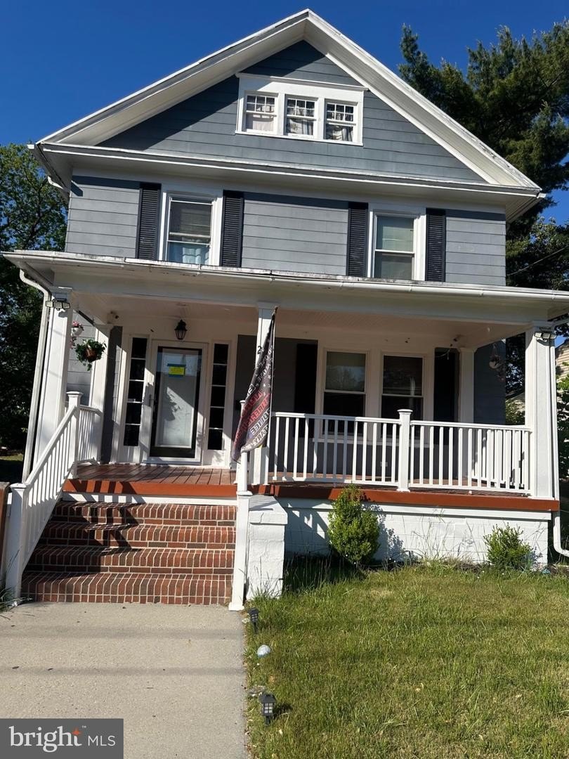 Single Family 4BR 2BA - 207 W PHILADELPHIA AVE, SALISBURY, MD