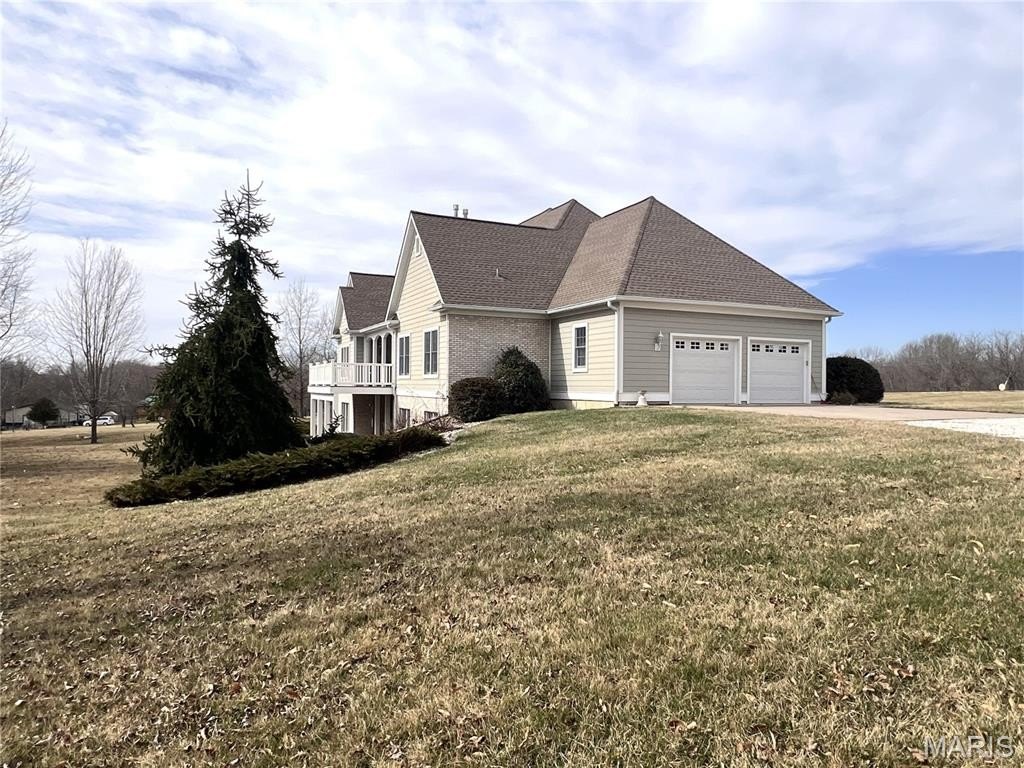 Single Family 4BR 4BA - 19383 Dabbs North Road, Jerseyville, IL