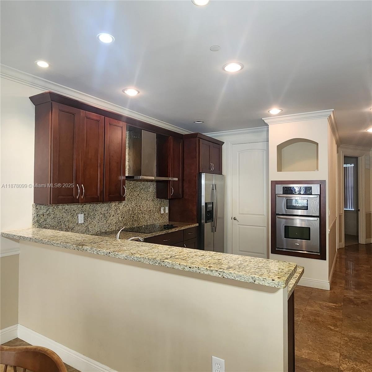 Condo 3BR 2BA - 2351 Lakeview Dr, Sebring, FL