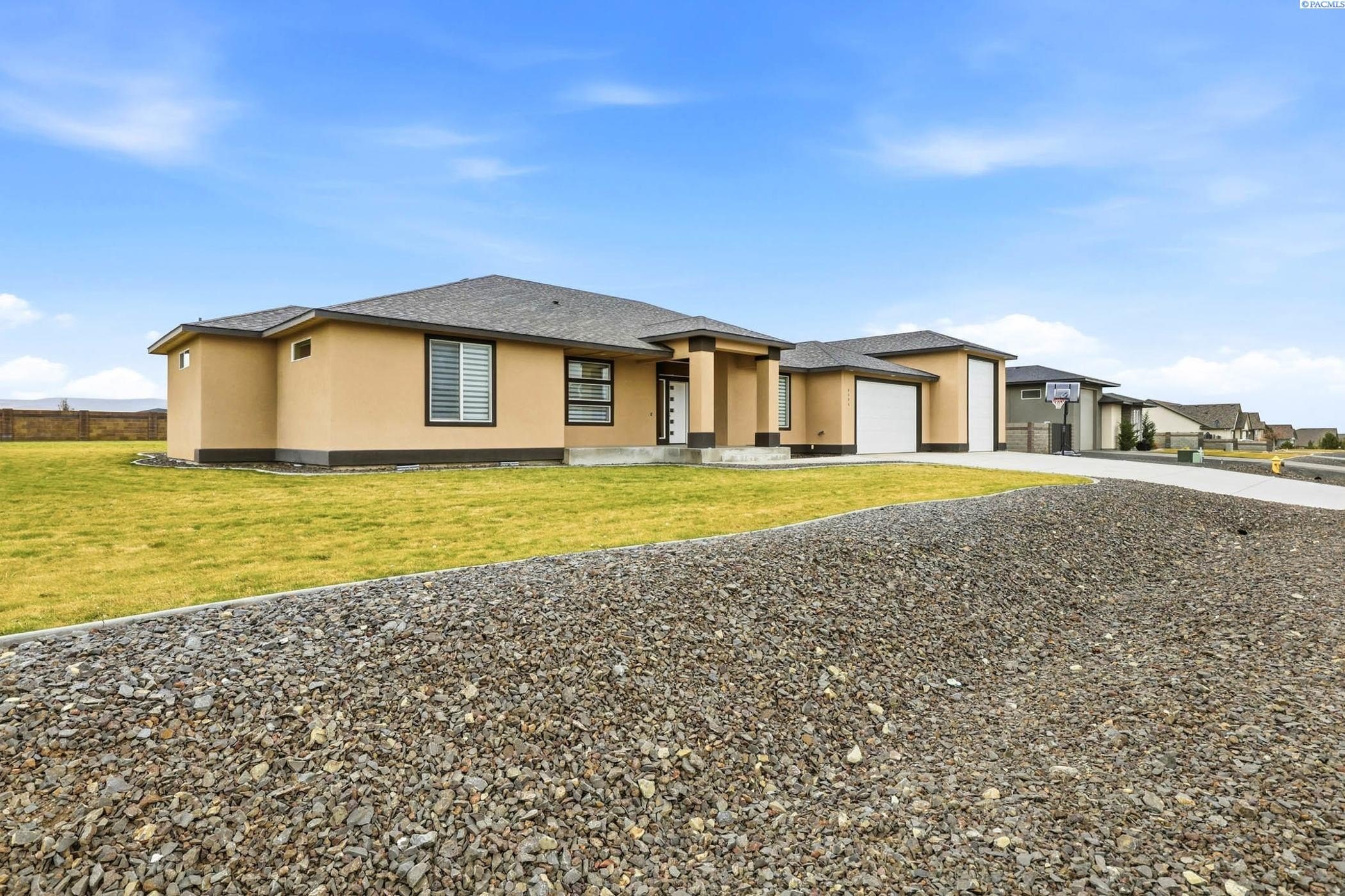 Other 3BR 3BA - 4104 S Coulee Vista Dr., Kennewick, WA