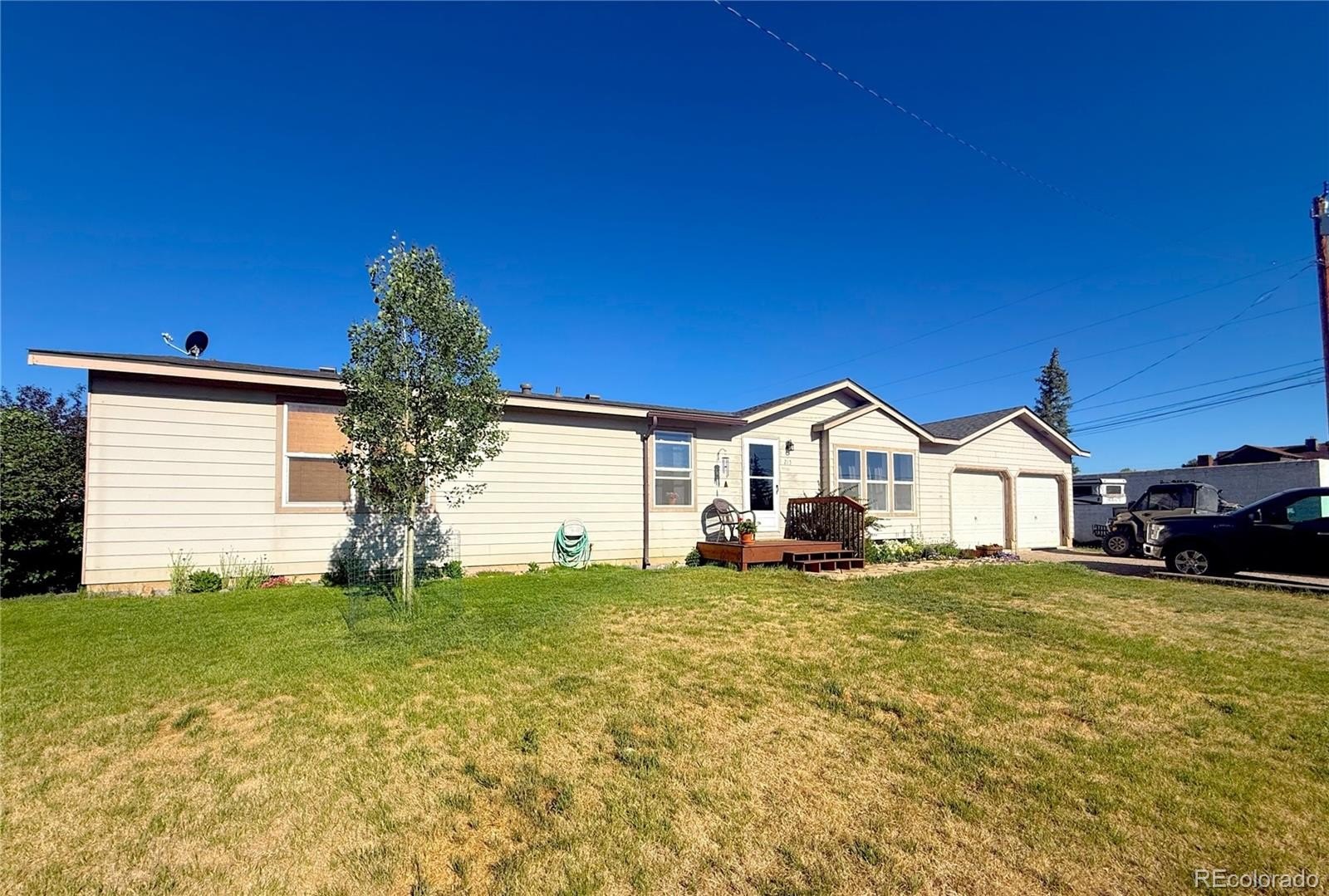 Single Family 3BR 2BA - 215 Grand Avenue, Kremmling, CO