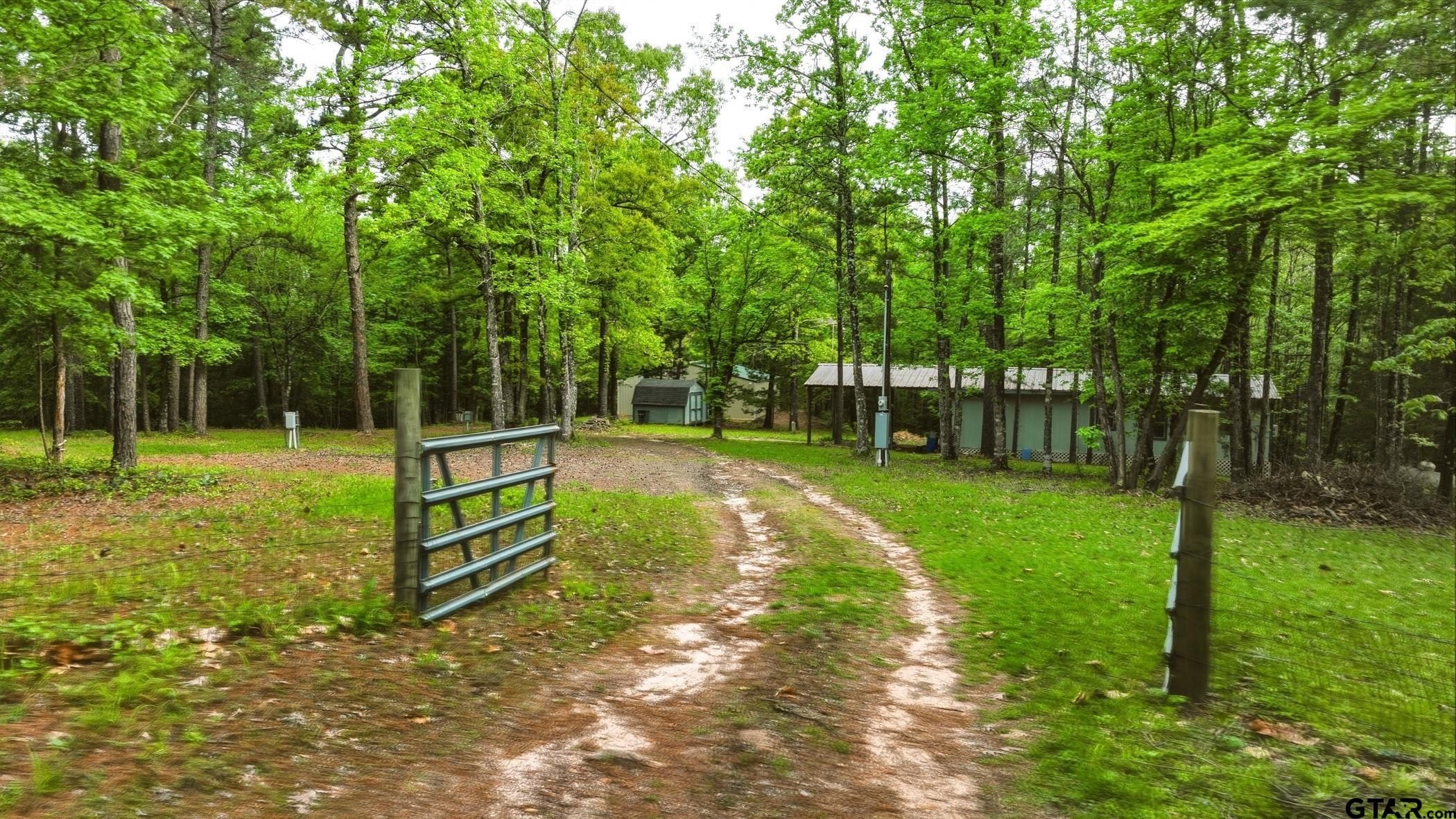 Single Family 1BR 1BA - 811 CR 1762, Linden, TX