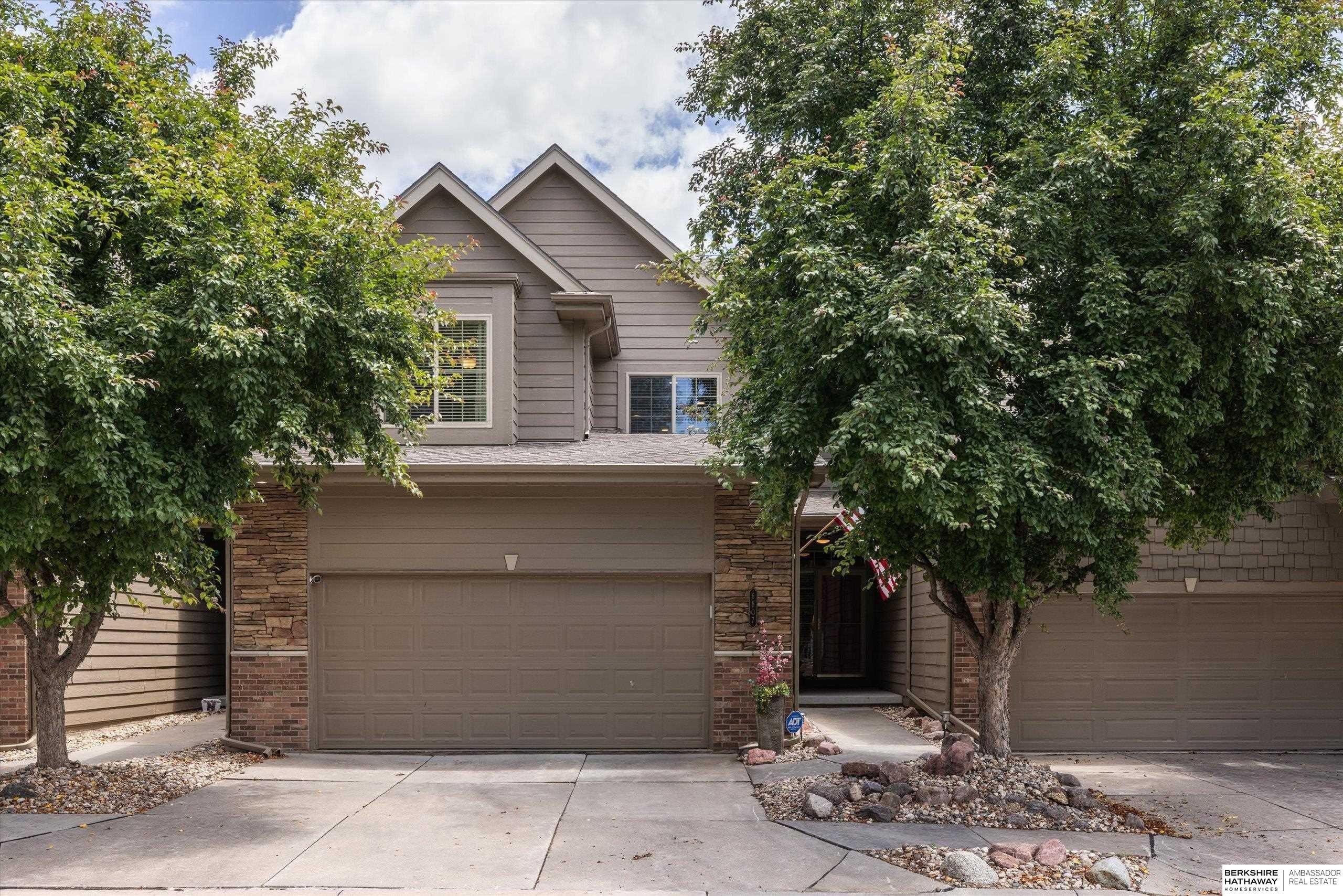 Single Family 3BR 4BA - 6807 N 122 Court, Omaha, NE