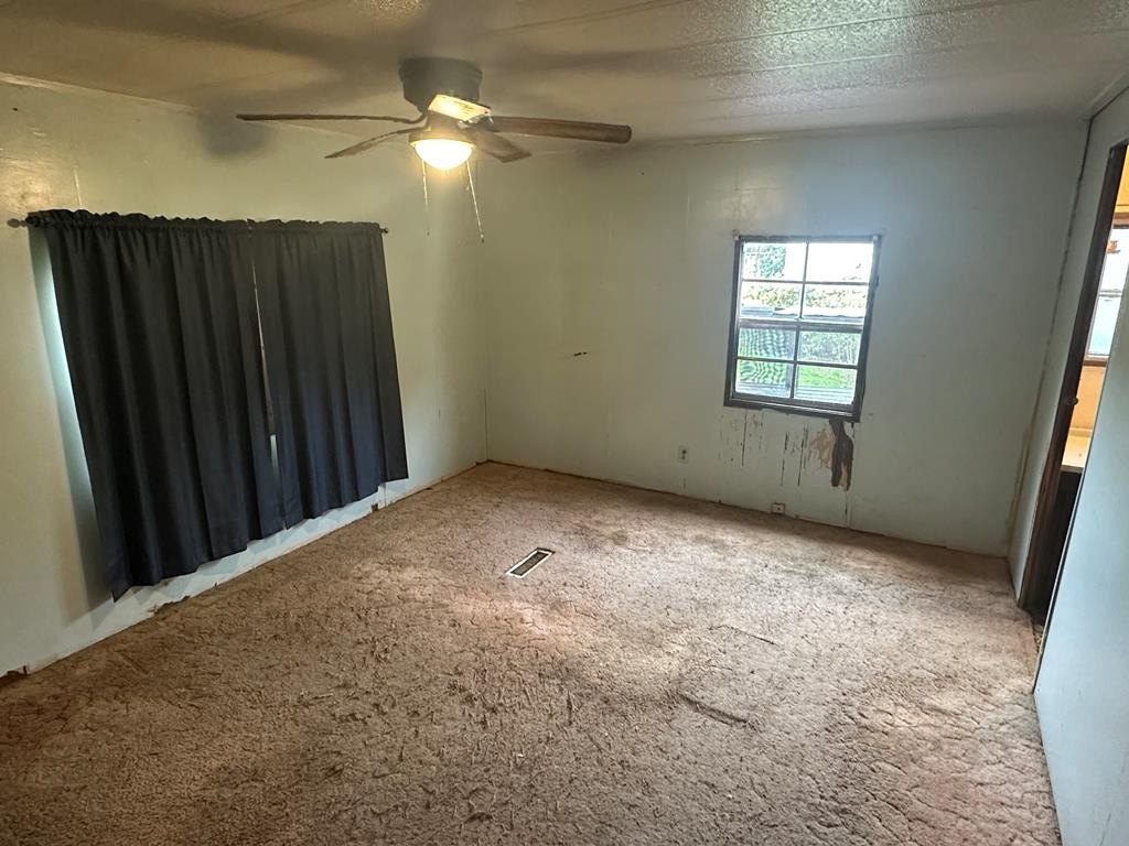 Single Family 3BR 2BA - 7879 Gatewood Rd., FAYETTEVILLE, WV