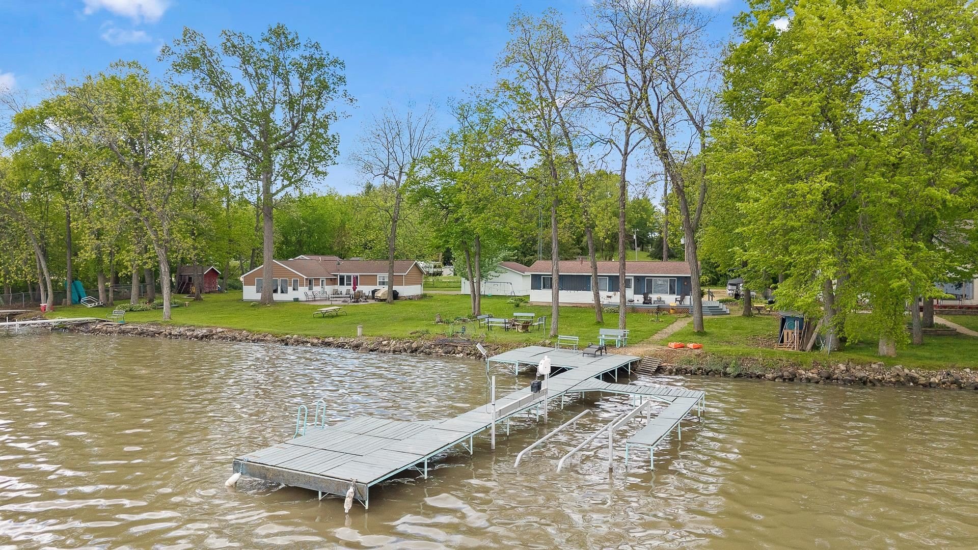 Single Family 3BR 1BA - 150 Grouse Court, Briggsville, WI