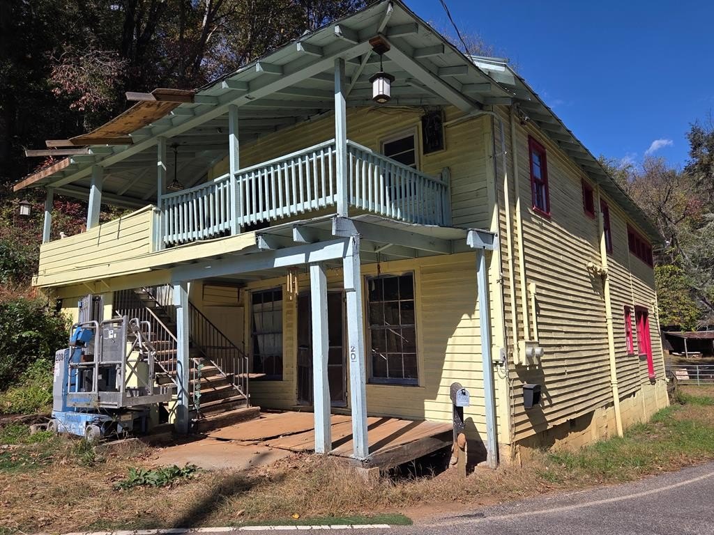 Other 2BR 1BA - 20 W Mills Road, Franklin, NC