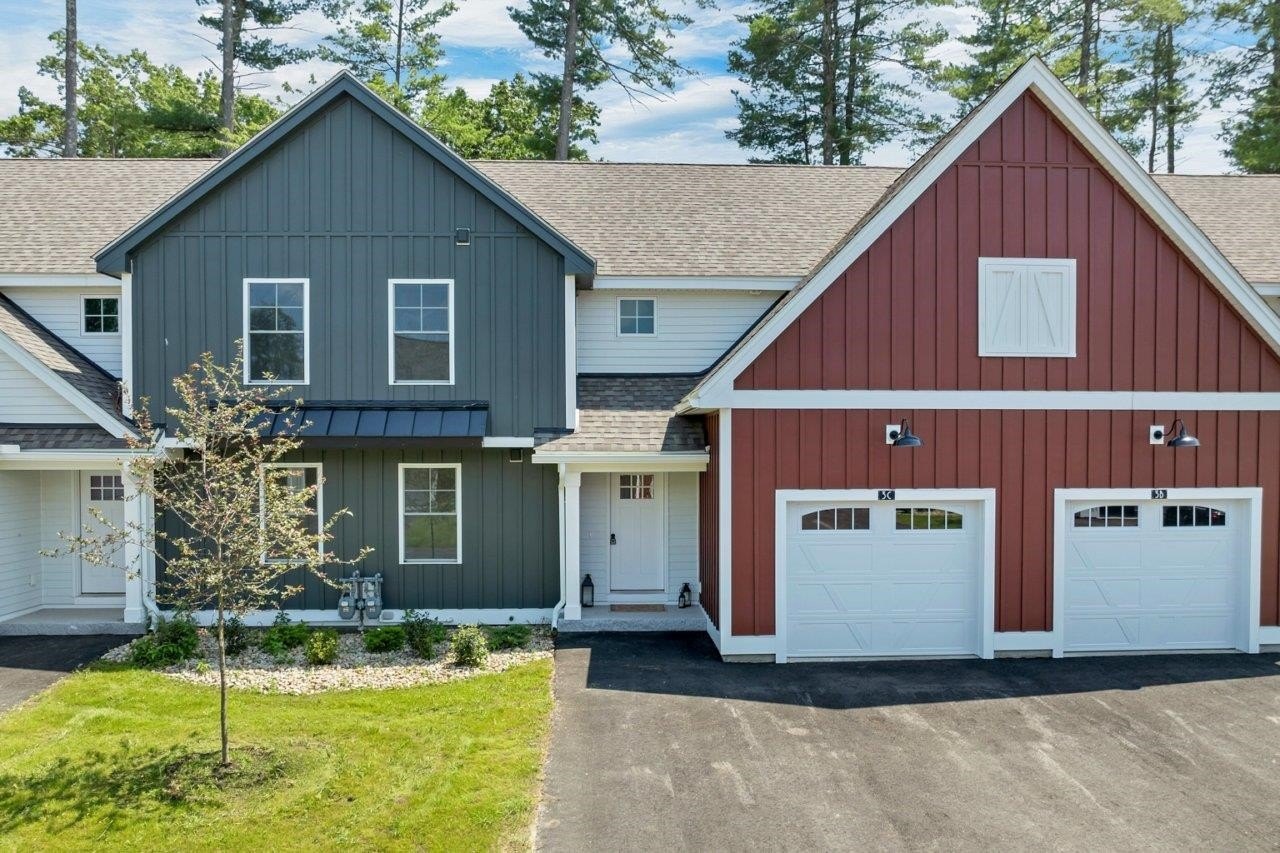 Condo 3BR 3BA - 15-B Mustang Drive, Litchfield, NH