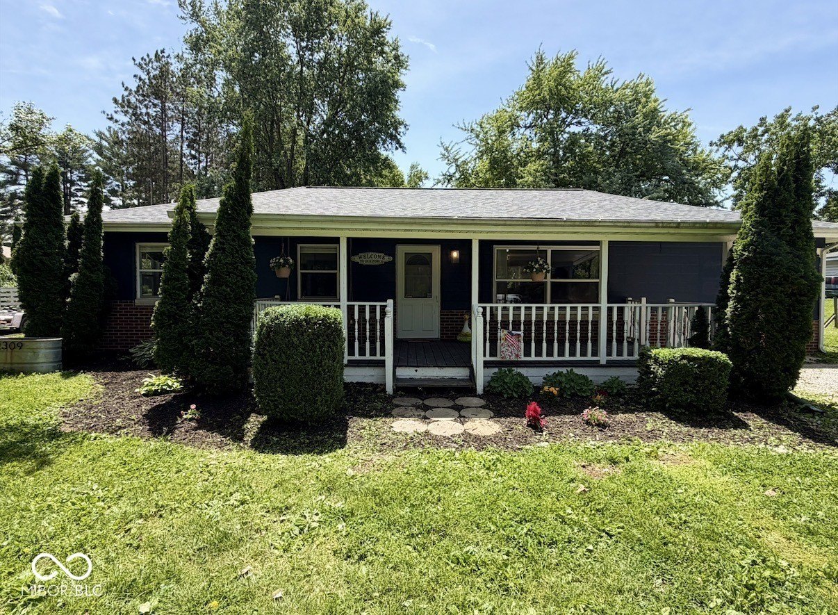 Single Family 4BR 2BA - 2309 W US 136 Highway, Crawfordsville, IN