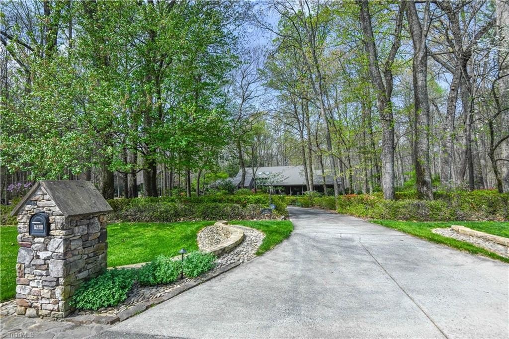 Single Family 4BR 5BA - 5405 Old Brandt Trace, Greensboro, NC