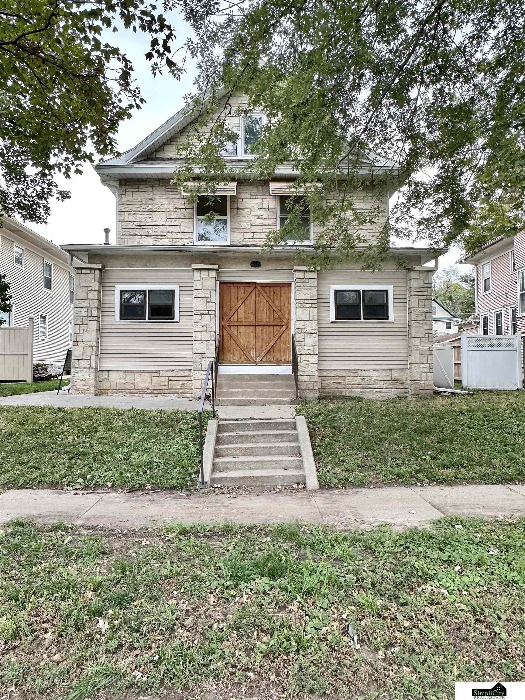 Single Family 6BR 3BA - 418 S 27Th Street, Lincoln, NE